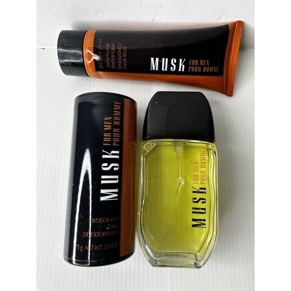 Avon MUSK For Men Snowflake Holiday Trio Cologne Spray, Talc & After Shave